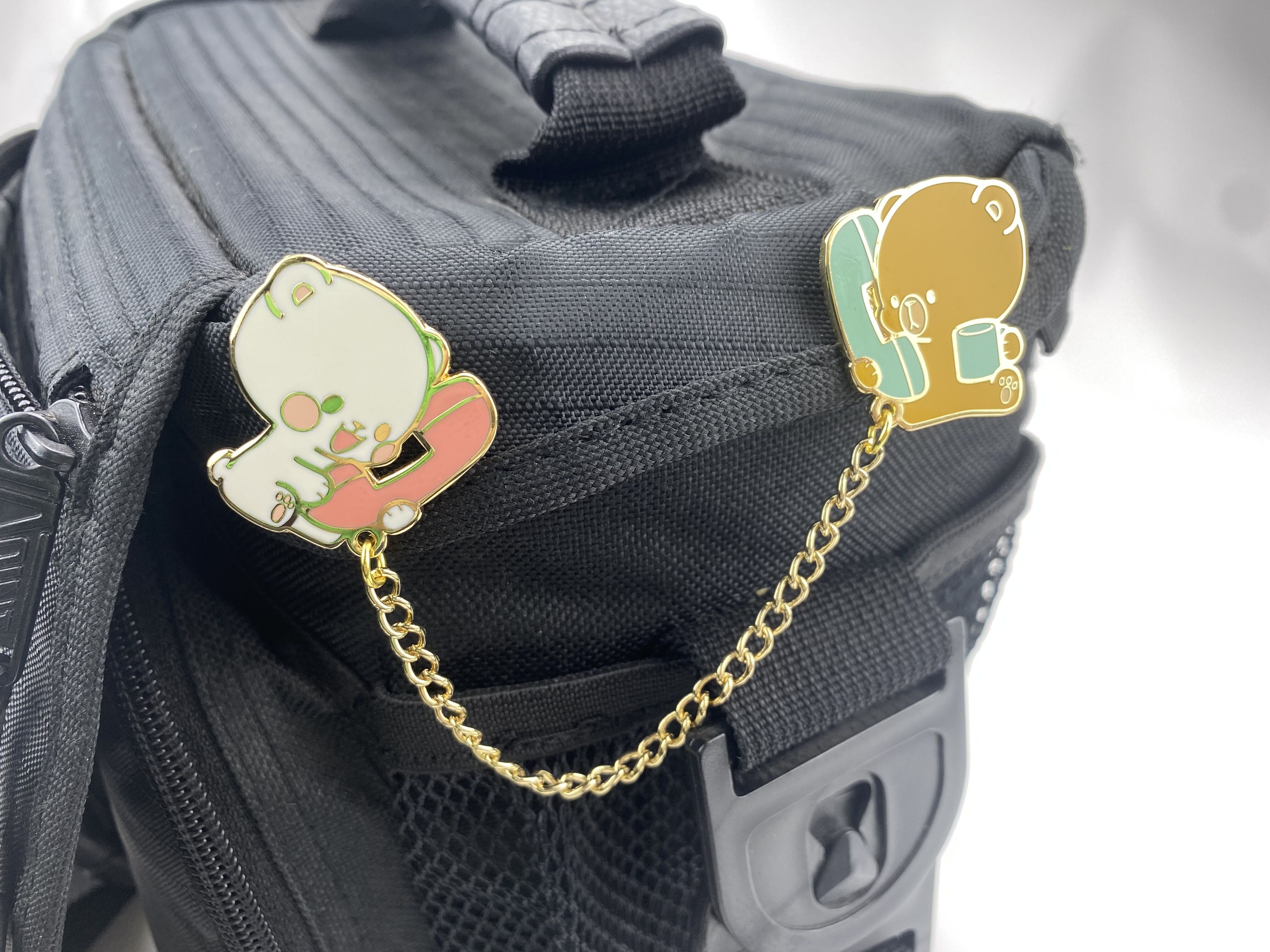 Pakiranje Rotary Bag Emajl Pin