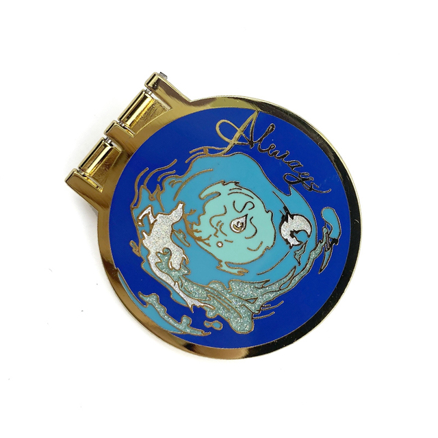 Pin Enamel Tembikai Krismas yang unik